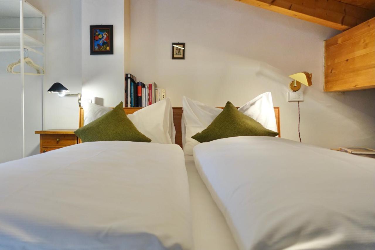 Apartments Da La Vedla Flats San Cassiano  Dış mekan fotoğraf